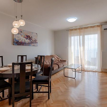 Two Bedroom Apartment Paris 리예카 외부 사진