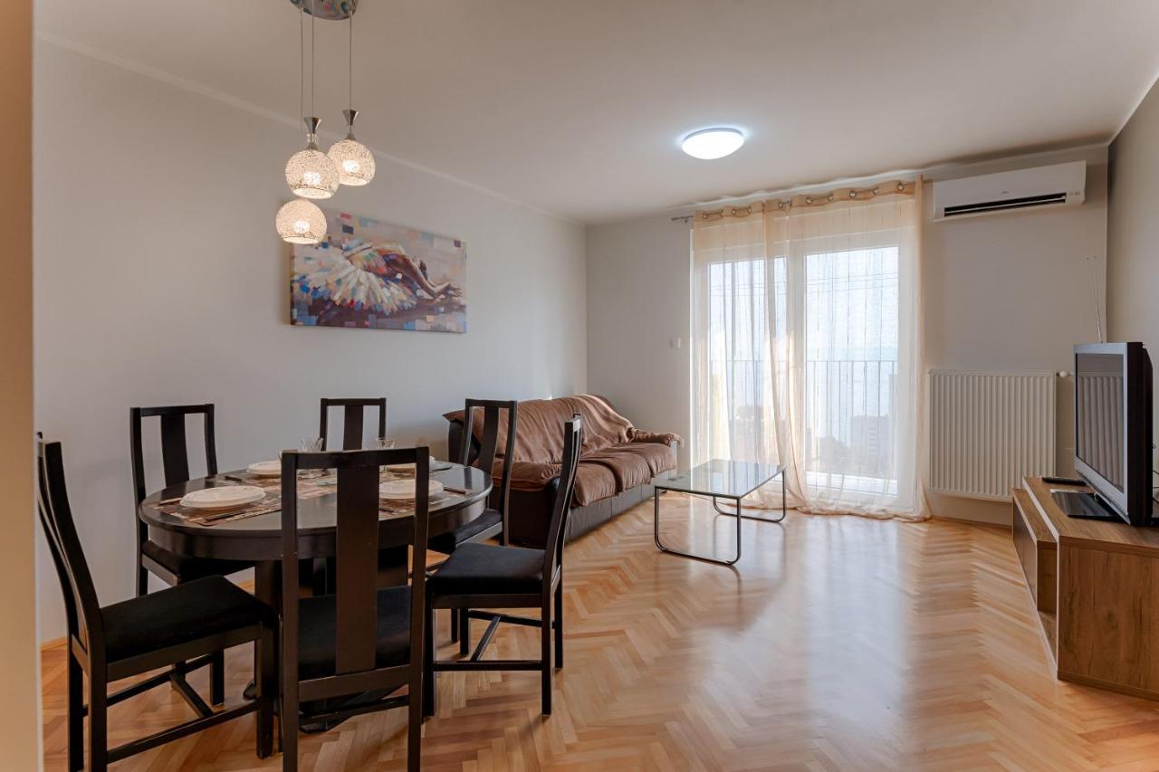 Two Bedroom Apartment Paris 리예카 외부 사진