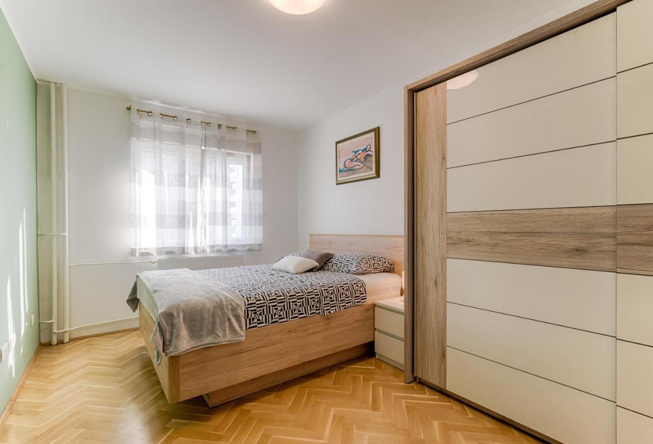 Two Bedroom Apartment Paris 리예카 외부 사진